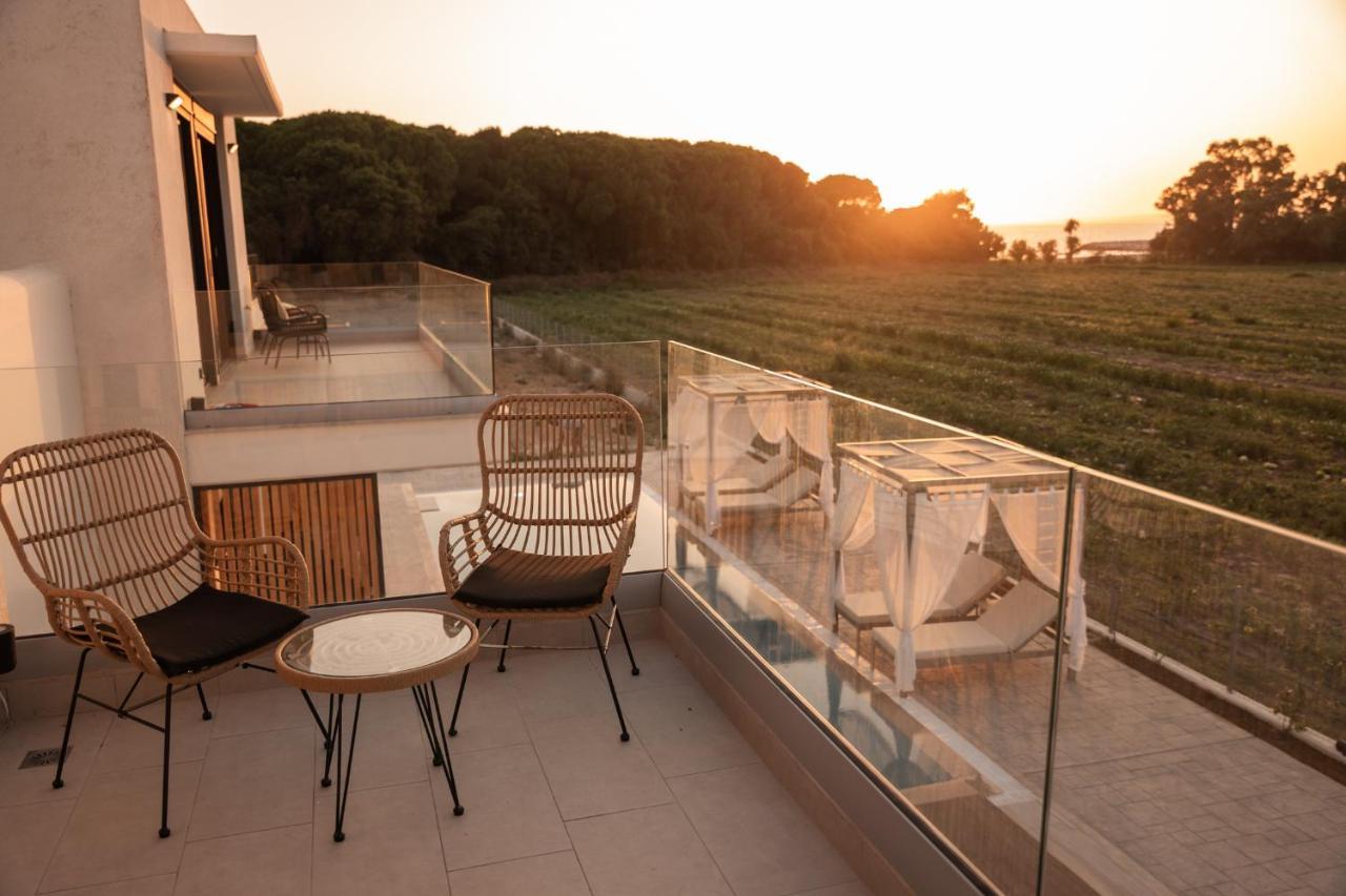 Salt Boutique Hotel Palouki Exteriér fotografie