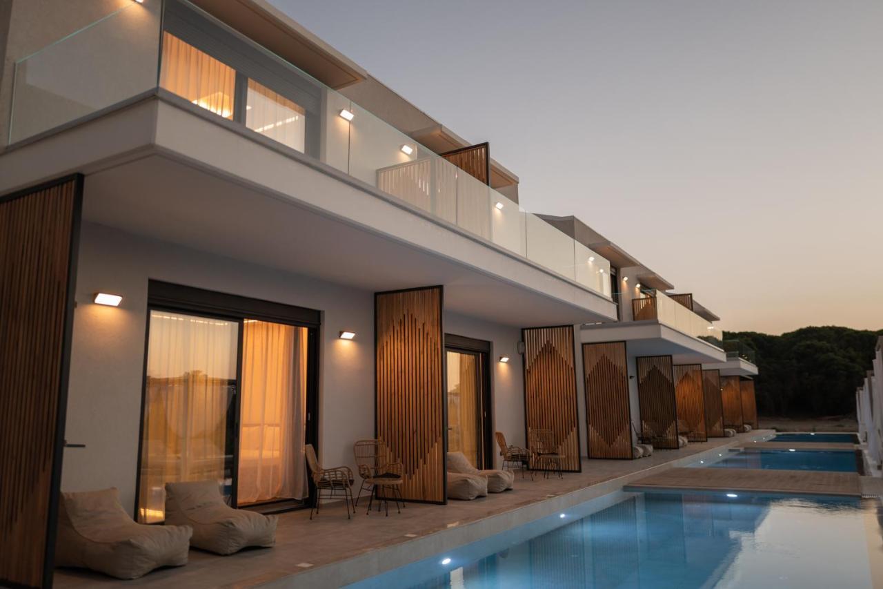 Salt Boutique Hotel Palouki Exteriér fotografie
