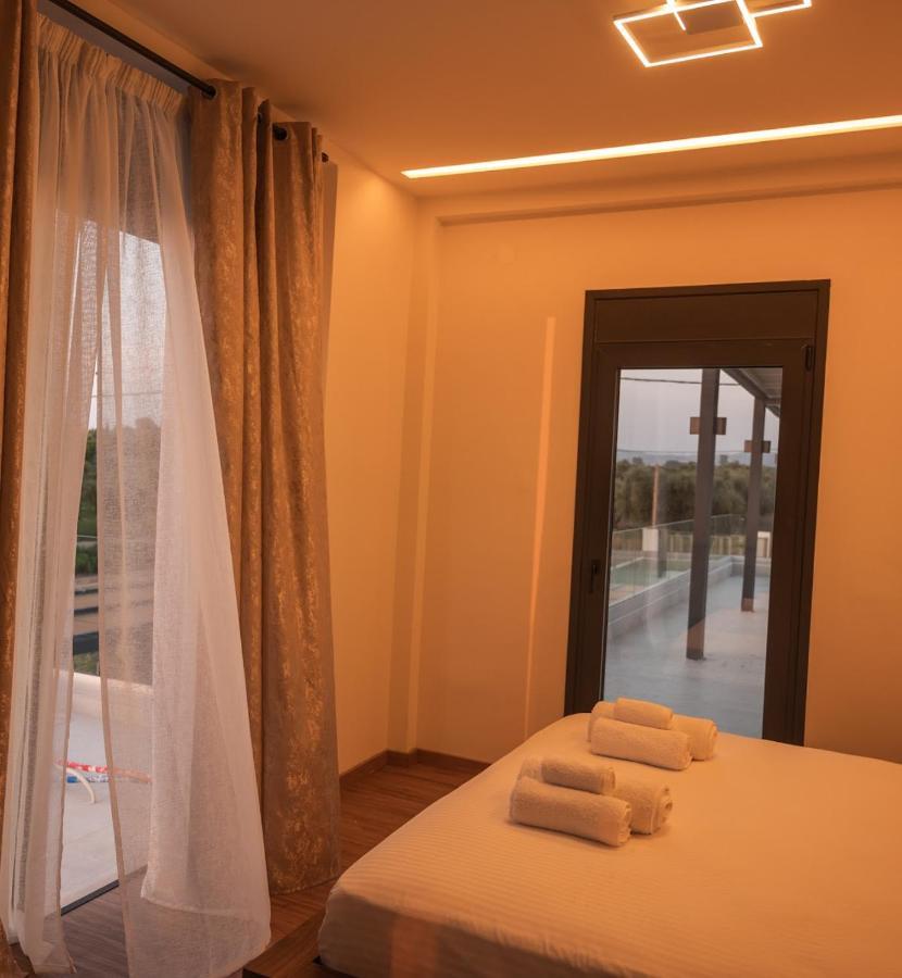 Salt Boutique Hotel Palouki Exteriér fotografie