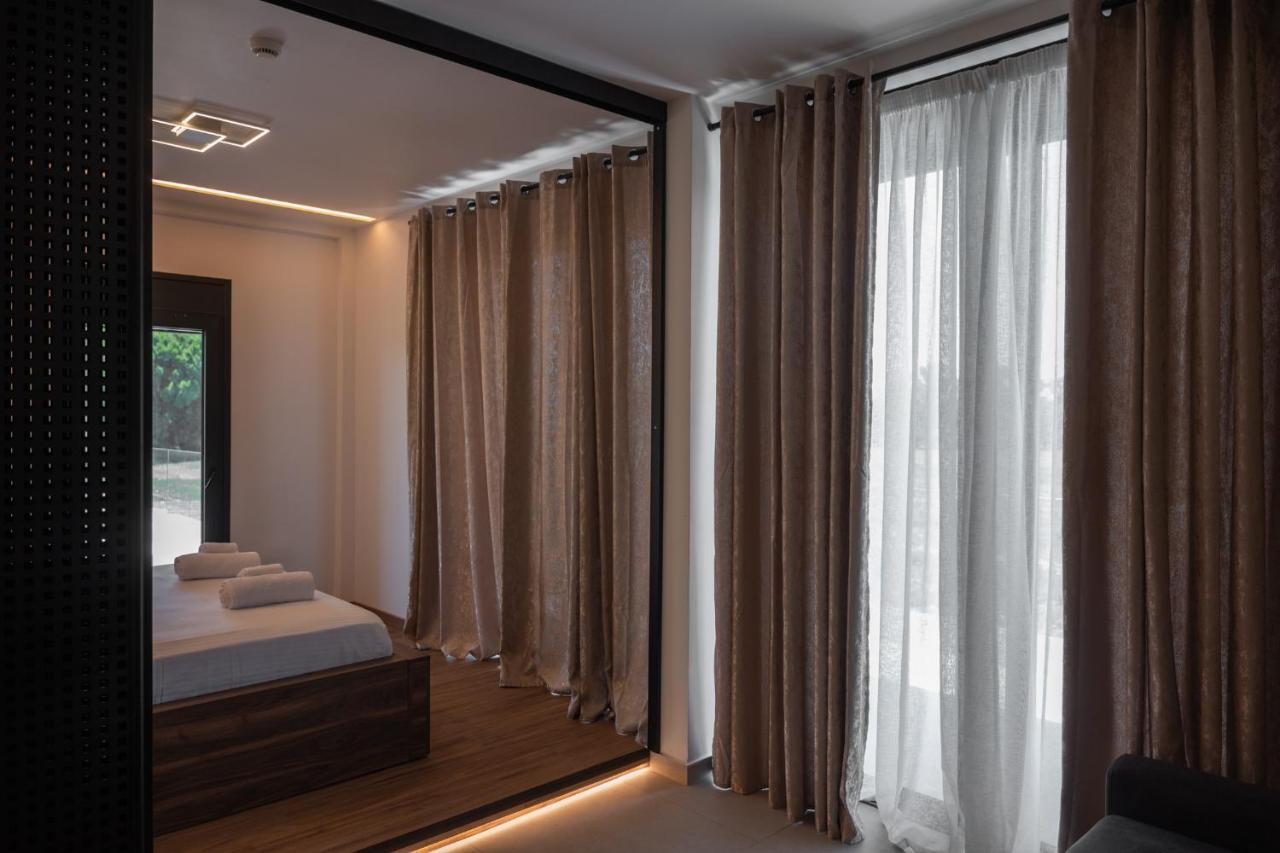 Salt Boutique Hotel Palouki Exteriér fotografie
